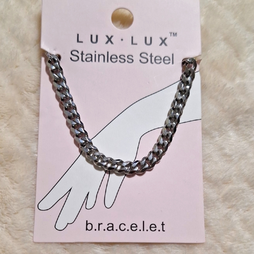 Stainless Steel Cuban Links Bracelet - Silver